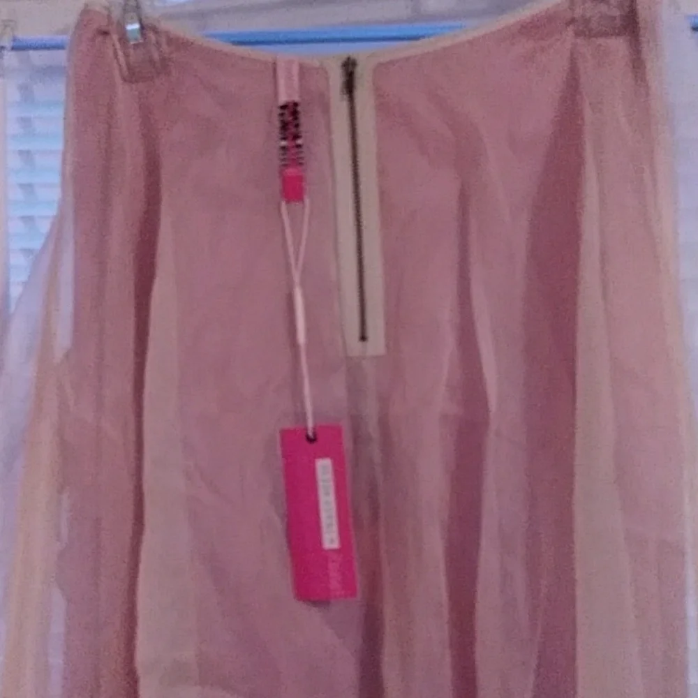 NWT SIZE 2 PETITE PLENTY BY TRAVY REESE SKIRT!!